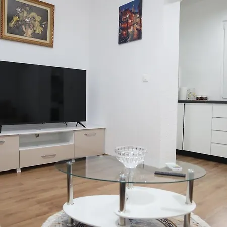 Apartment Cico Tirana